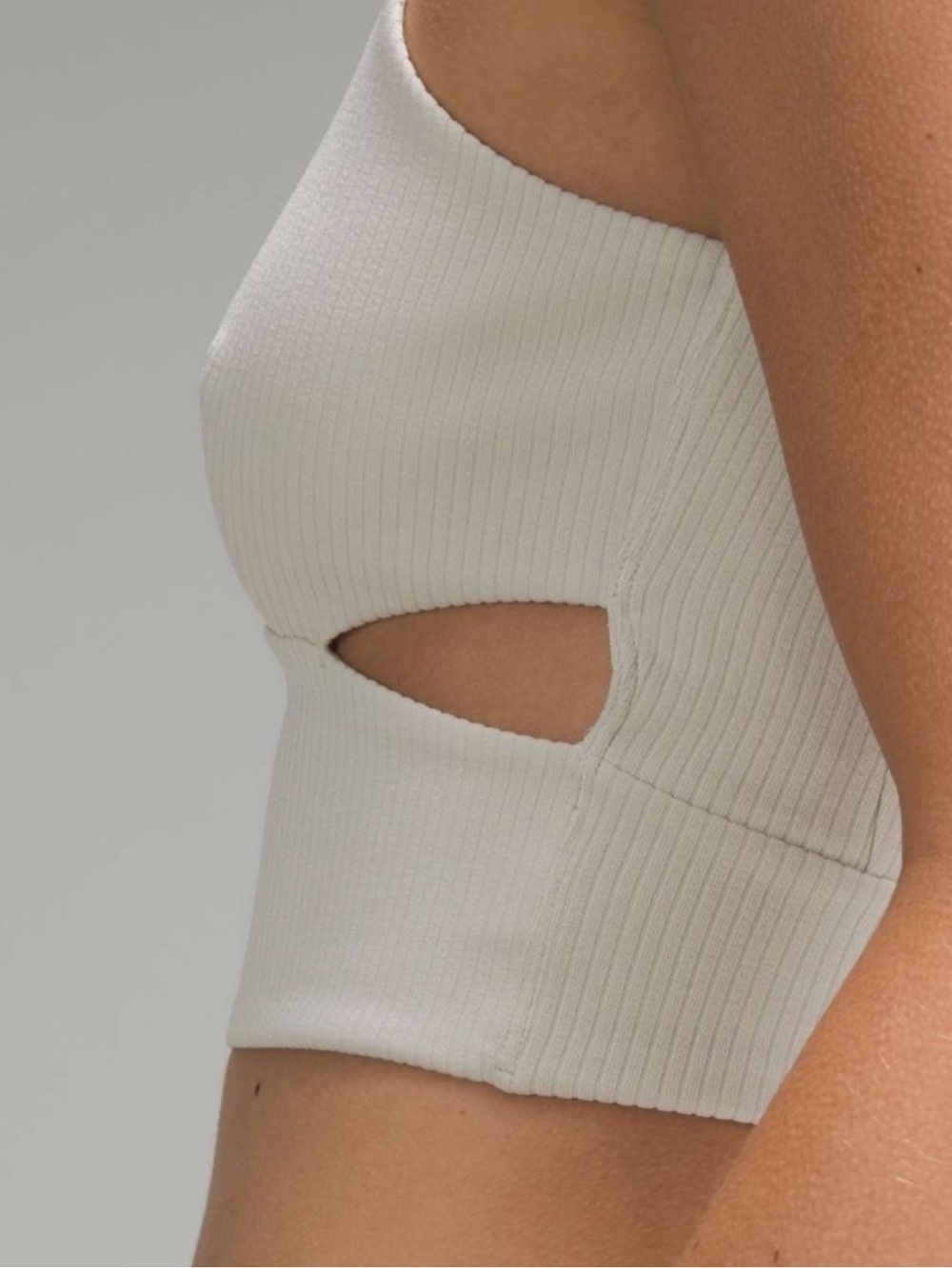 Lululemon Ribbed Softstreme Mockneck Cropped Tank Size Medium - Picture 2 of 9